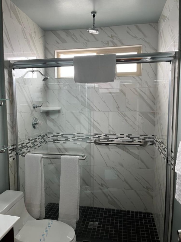 777 Motor Inn image 25